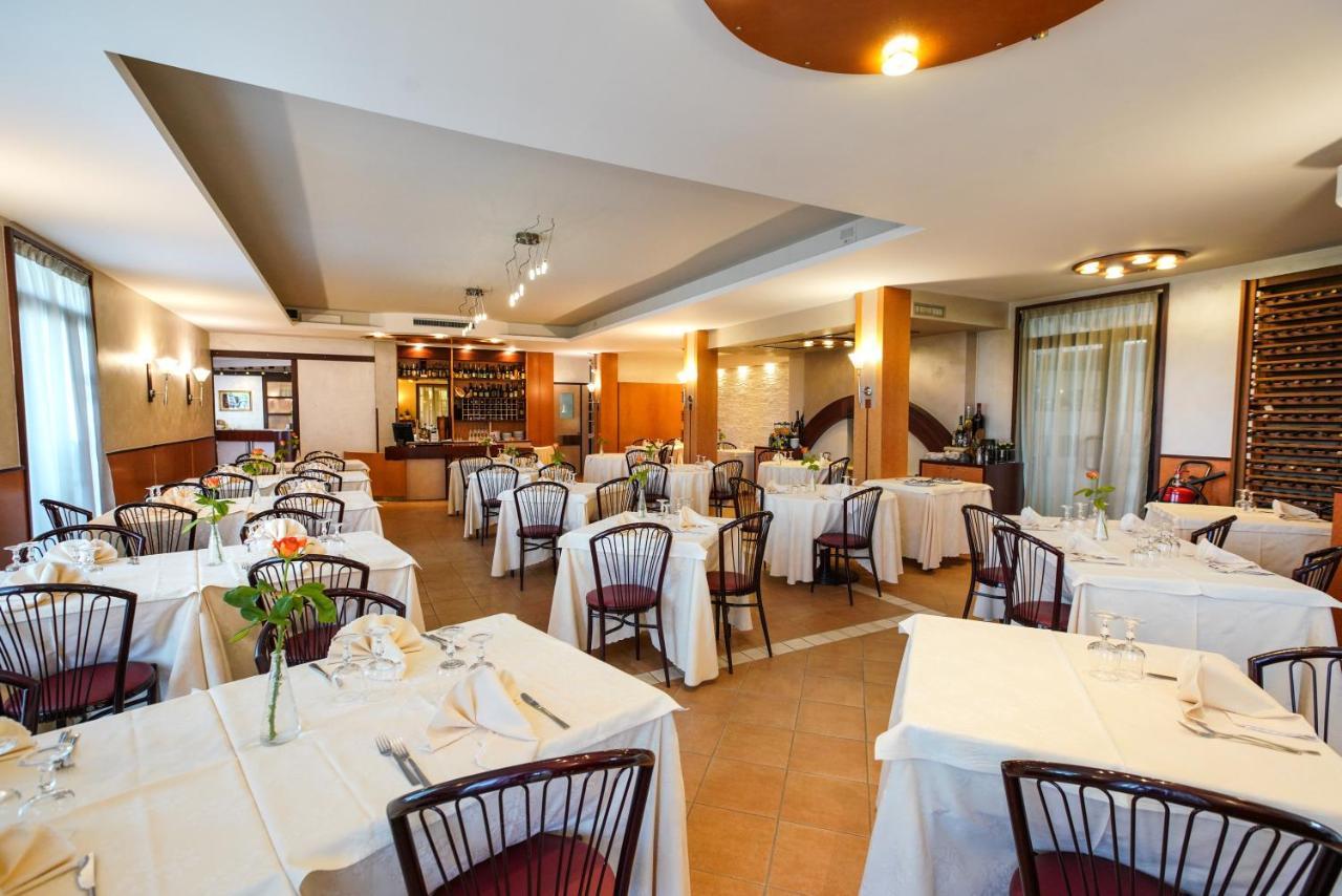 Hotel Murgia Santeramo in Colle Kültér fotó