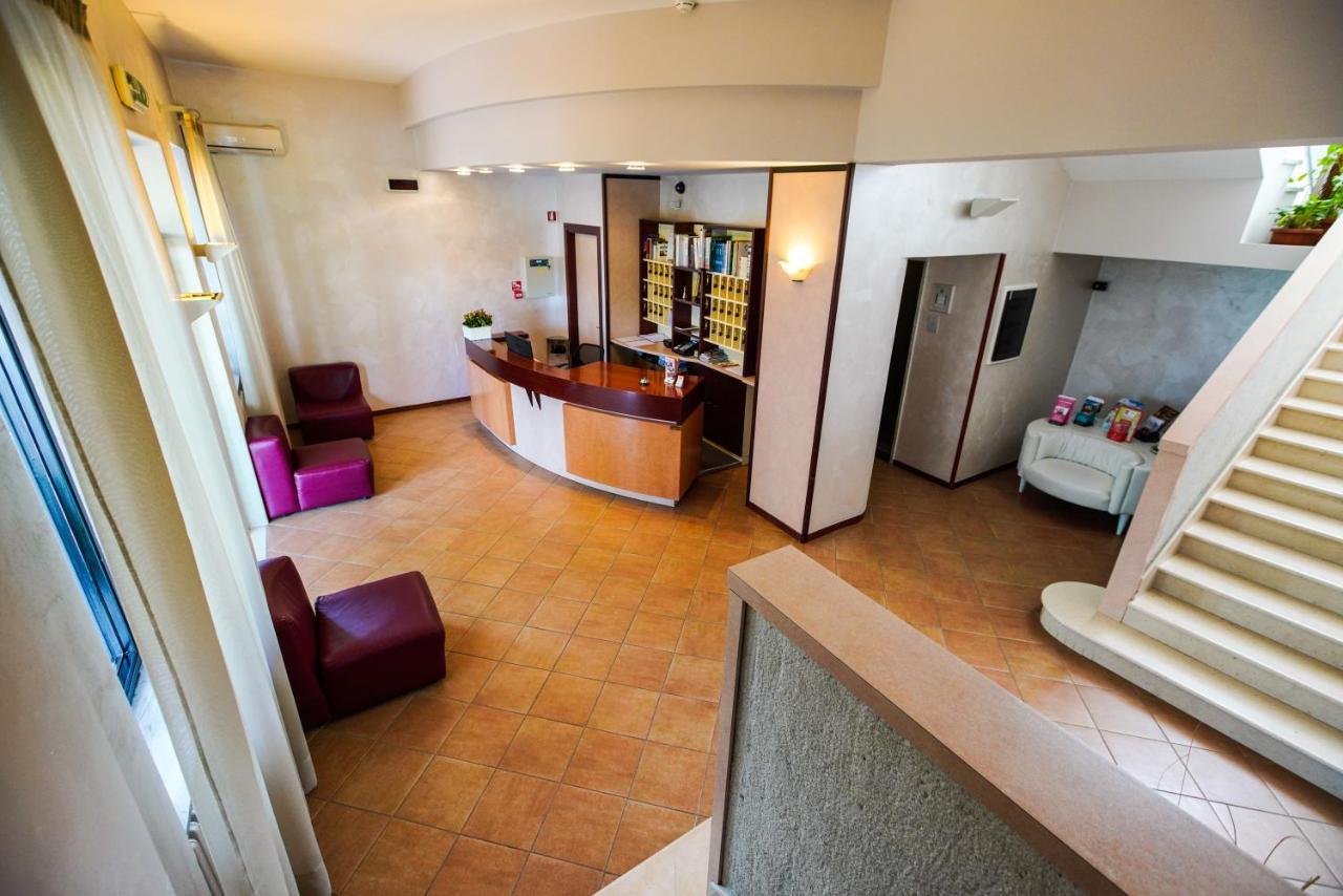 Hotel Murgia Santeramo in Colle Kültér fotó